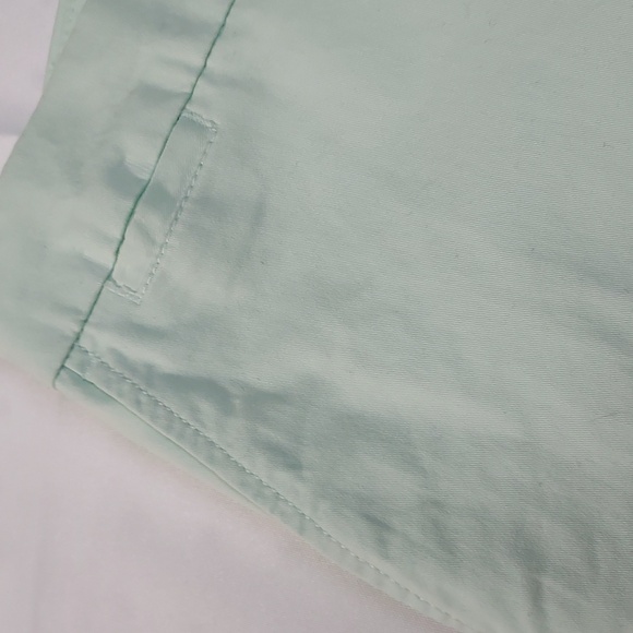 NWT Faded Glory Light Green Women's Shorts Sz 18 - Picture 2 of 10